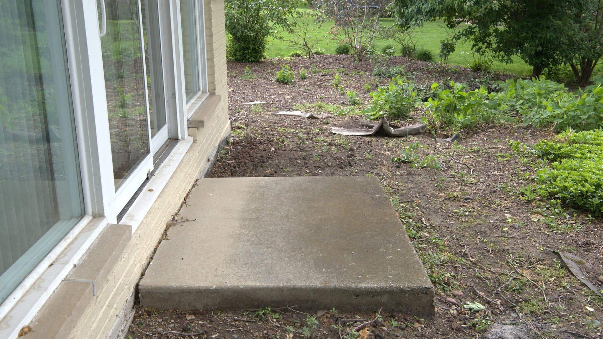 Landscaping and hardscape in Oak Brook, IL
